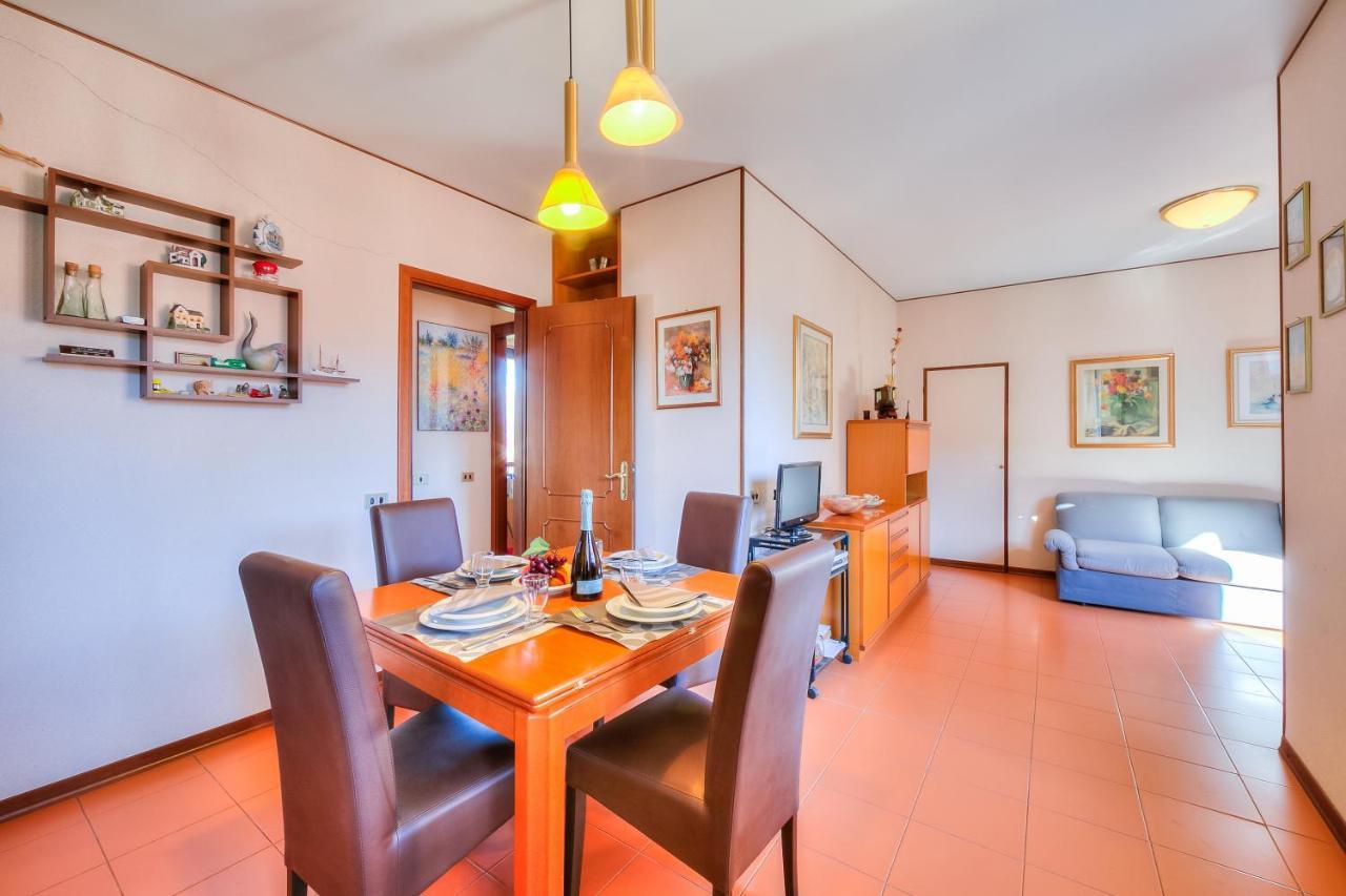 Laura'S Cozy Apartment Stresa Center - Happy Rentals מראה חיצוני תמונה